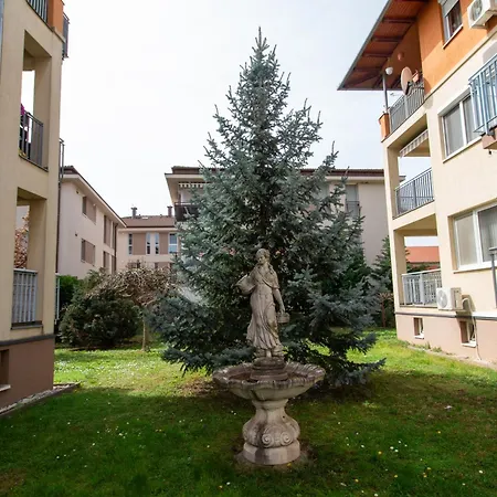 Csillapartman Apartament