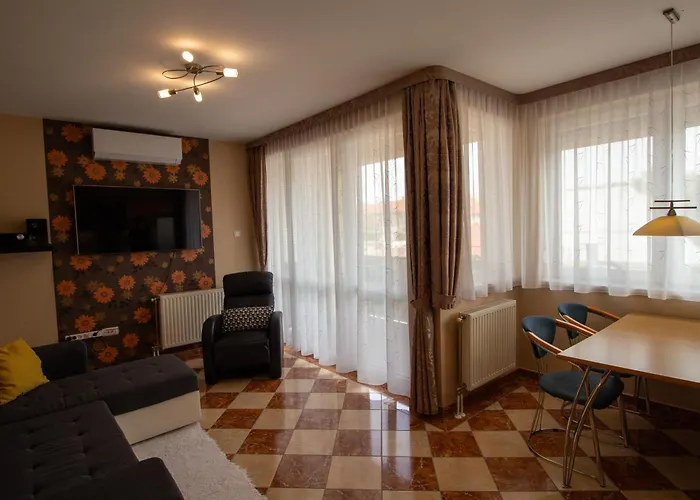 Csillapartman Apartament